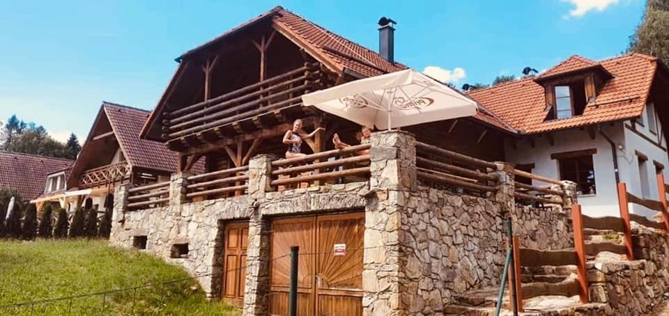 Apartmány Srub Jenišov Horní Planá Exterior foto
